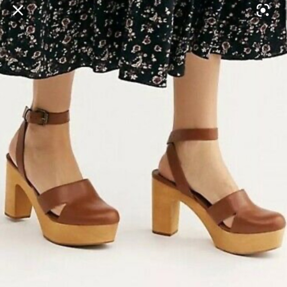 Free People Brown Tan Platform Mules